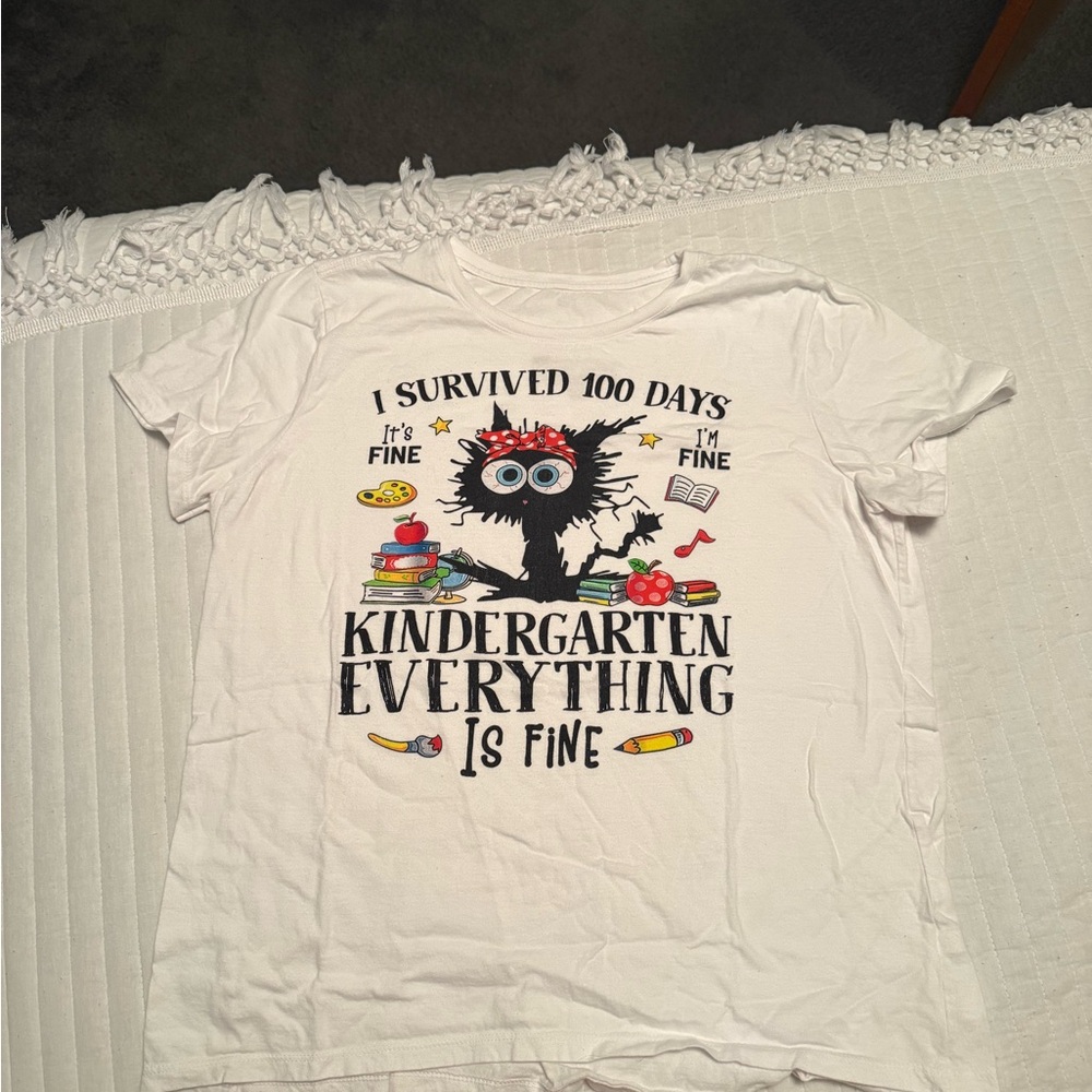100th day of school kindergarten teacher t-shirt.